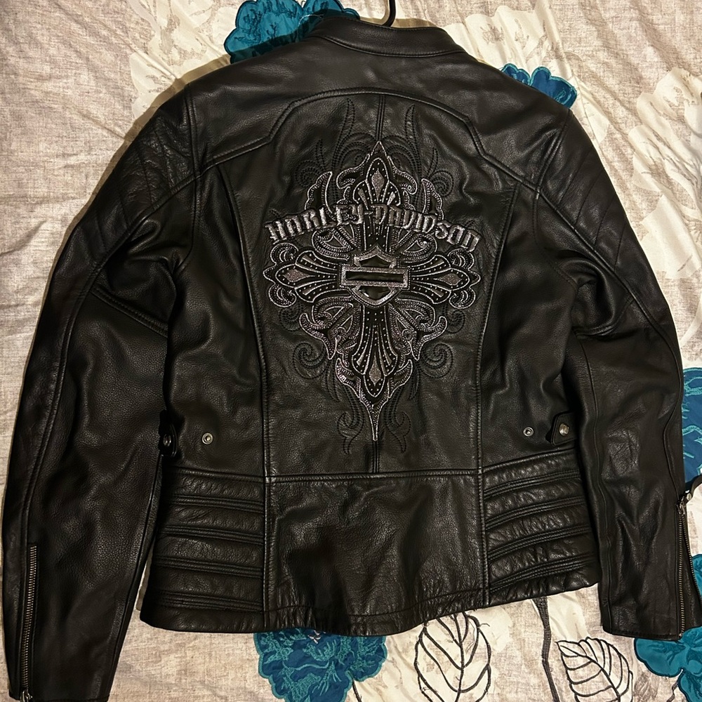 Harley-Davidson Black Leather Motorcycle Jacket Classic Style